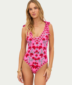 Akira One-Piece: undefined