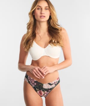 Signature Lace Printed V-Kini: undefined