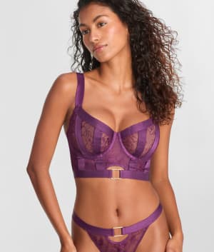 Embroidery Longline Bra: undefined