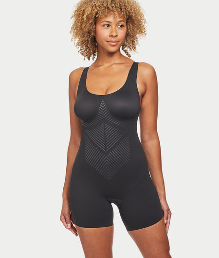 Iconic Core Mid-Thigh Booty Lift Shaping Bodysuit