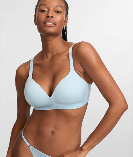 The Favorite Wire-Free Smoothing T-Shirt Bra: Clear Sky