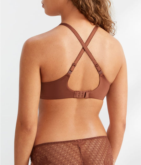 The Favorite Wire-Free Smoothing T-Shirt Bra: Coco