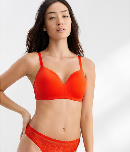 The Favorite Wire-Free Smoothing T-Shirt Bra: Poppy