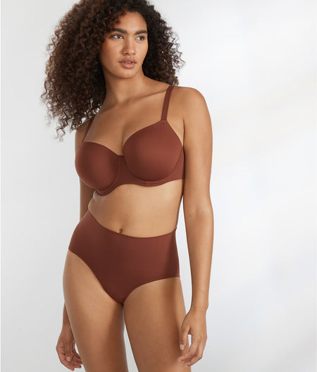 The Smoothing Seamless Brief