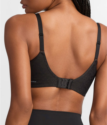 Comfort Chic Back Smoothing Wire-Free Bra