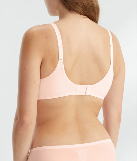 Norah Seamless Comfort Bra: Talc