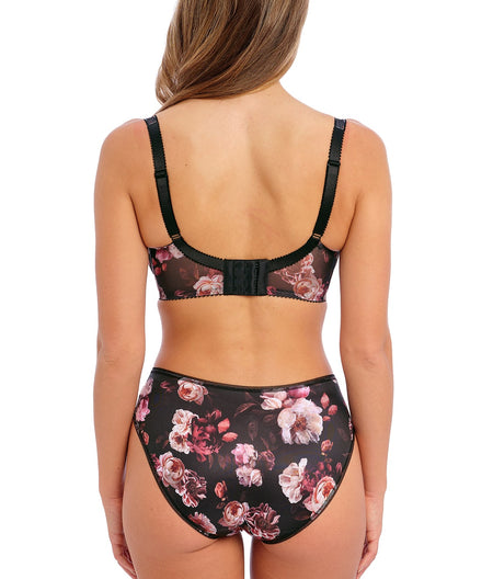 Pippa Brief