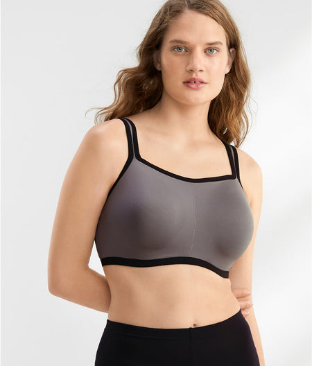 Yogi Underwire Sports Bra: Grey