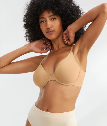 Smooth Comfort Front-Close Bra