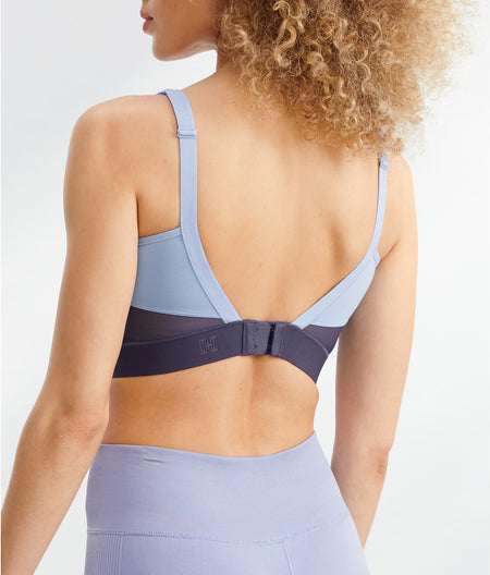 Gravity High Impact Underwire Sports Bra: Rain / Dark Blue