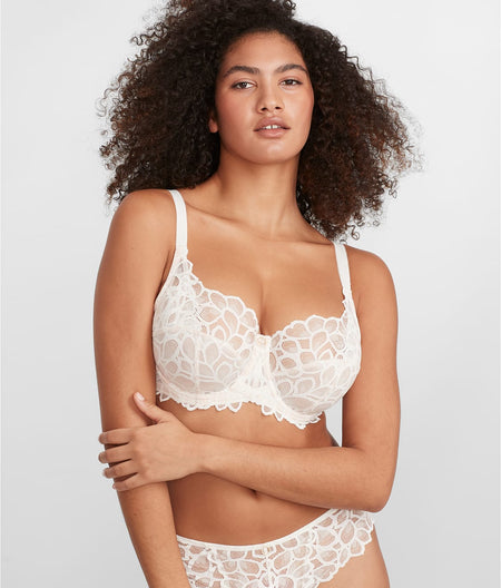 Allure Full Cup Bra: Ivory