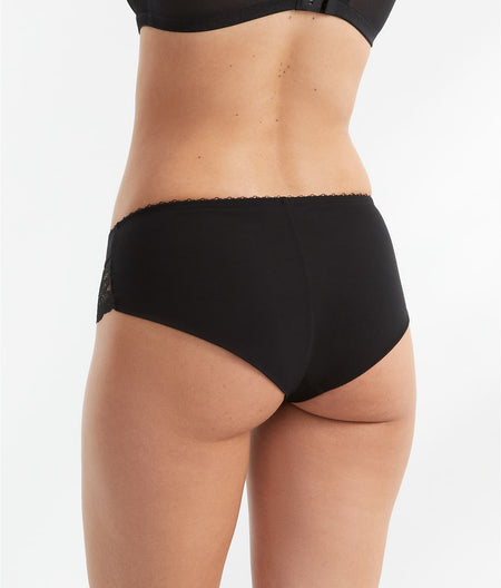 Jasmine Brief