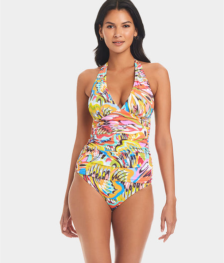 Break The Mold Wire-Free Halter Tankini Top