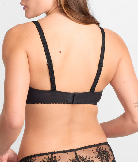 Intrigue Plunge Push-Up Bra