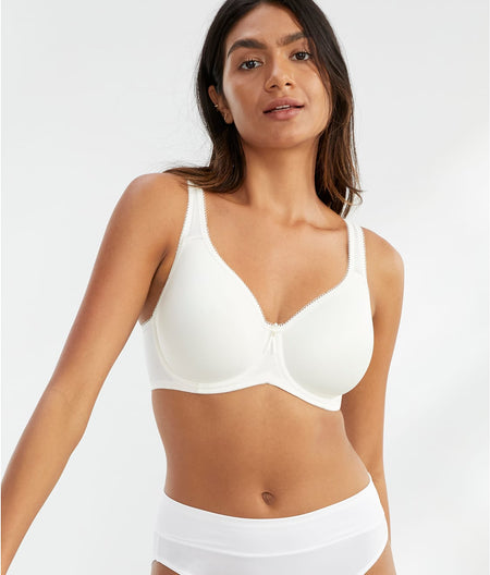 Basic Beauty Spacer T-Shirt Bra: Ivory