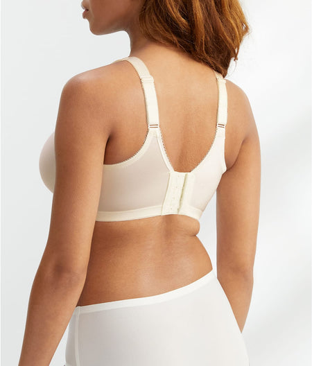 Basic Beauty Bra: Ivory