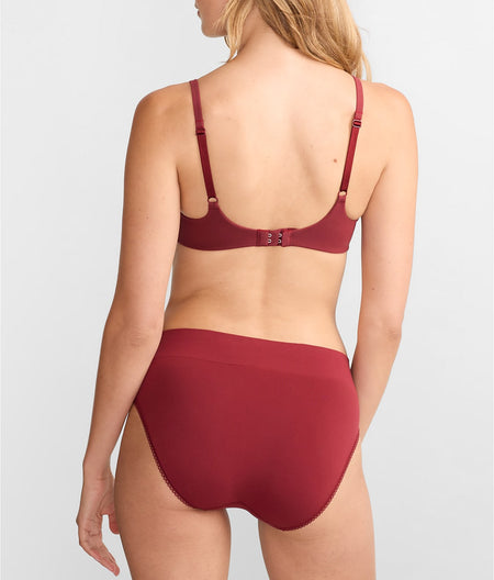 Feeling Flexible Hi-Cut Brief