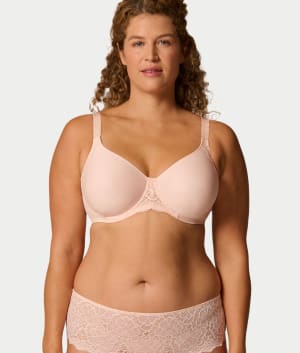 Caresse Minimizer Bra: undefined