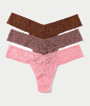Signature Lace Low Rise Thong Fashion 3-Pack: undefined