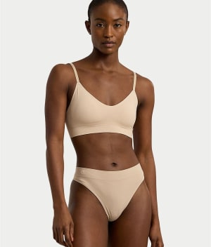 Seamless Thong: undefined