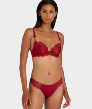 It's On Thong: undefined