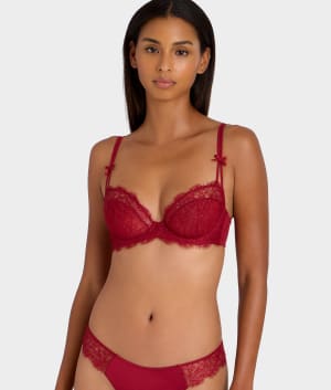 It's On Lace Bra: undefined