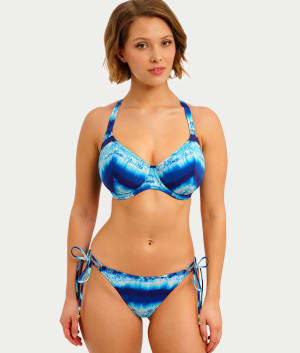 Cadiz Coast Plunge Bikini Top: undefined