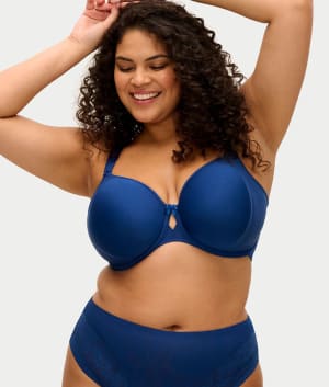 Nerina Spacer T-Shirt Bra: undefined