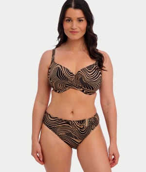 Pemba Island Gather Full Cup Bikini Top: undefined