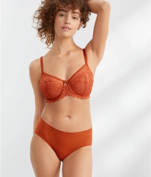 The Easy Everyday Seamless Hipster: undefined