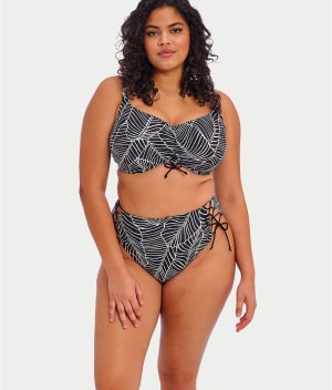 Plus Size Kata Beach Underwire Bikini Top: undefined