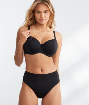 Jewel Cove Sweetheart Bikini Top: undefined