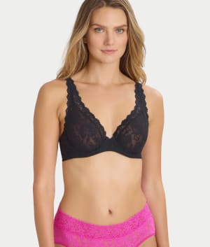 Signature Lace High Apex Bra: undefined