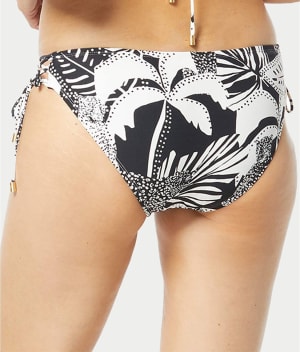 Castaway Black