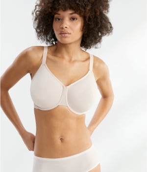 Back Appeal™ Minimizer Bra: undefined